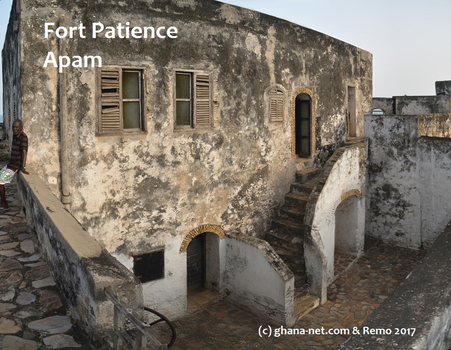 Fort Patience, Apam, Ghana inside view (c) Remo Kurka